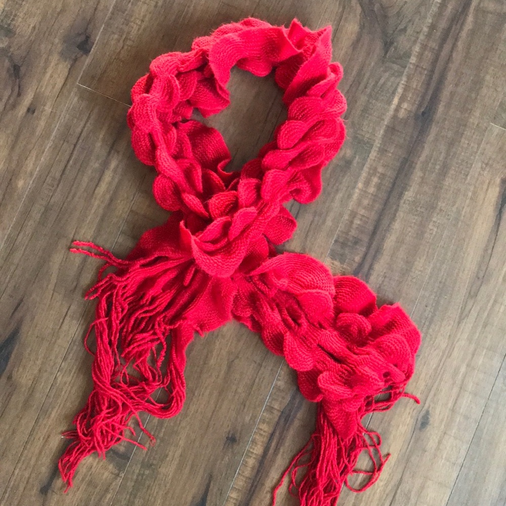 Red knitted scarf